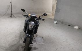 KTM 1290 SUPER DUKE R 2015 V3940