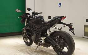 TRIUMPH STREET TRIPLE S 2018