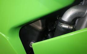 KAWASAKI ZX 10 NINJA R 2005 ZXT00C