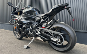 BMW S1000RR 2025 0P21