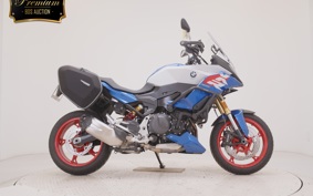 BMW F900XR 2025