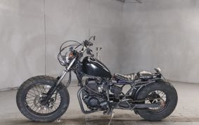 YAMAHA TW225 DG09J