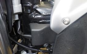SUZUKI GSR250