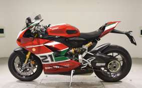 DUCATI パニガーレV2ベイリス 2018