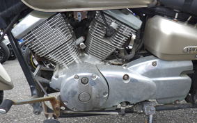 YAMAHA DRAGSTAR 250 VG02J