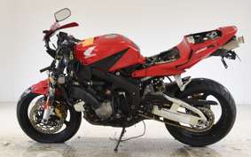 HONDA CBR600RR 2003