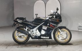 YAMAHA FZR250 2KR