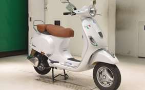 VESPA LX125