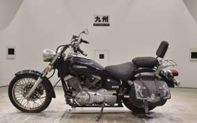 YAMAHA DRAGSTAR 250 VG02J