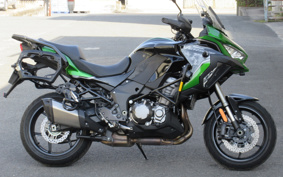 KAWASAKI VERSYS 1000 SE 2021 LZT00D