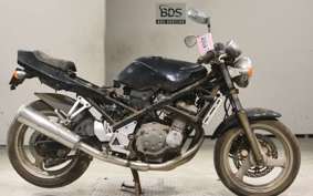 SUZUKI BANDIT 250 GJ74A