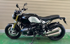 BMW NINE T 2014 0A06