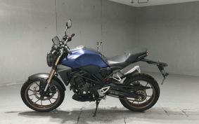 HONDA CB250R MC52