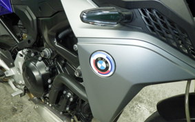 BMW F900R 2021