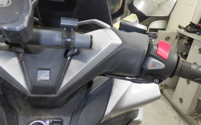 HONDA FORZA 250 MF15
