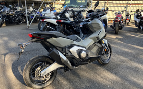 HONDA X-ADV 750 2025 RH10