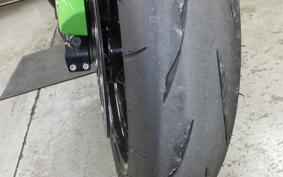 KAWASAKI ZX 10 NINJA R 2019 ZXT02E