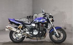 YAMAHA XJR1300 2000 RP03J
