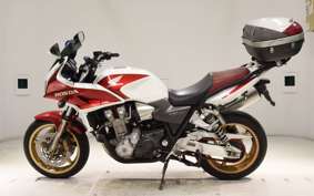 HONDA CB1300SB SUPER BOLDOR A 2005 SC54