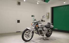 HONDA MAGNA 50 2024 AC13