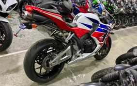 HONDA CBR600RR 2015 PC40
