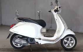 VESPA  VESPA  PRIMA  BEIGE RA125 M8110