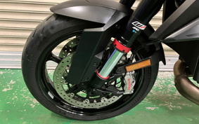 KTM 1290 SUPER DUKE R 2020 V3940