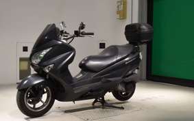 SUZUKI SKYWAVE 200 (Burgman 200)