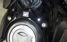 HONDA CB650R E-Clutch 2026 RH17