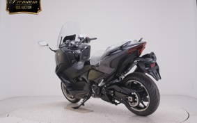 YAMAHA T-MAX 560 T 2026 SJ21J