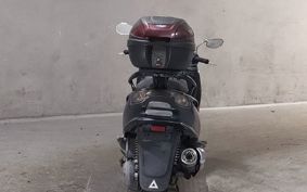 YAMAHA MAJESTY 125 SE27