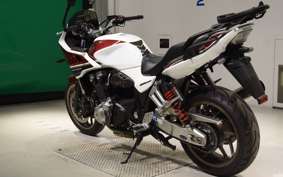 HONDA CB1300SB SUPER BOLDOR 2018