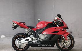 HONDA CBR1000RR SC57
