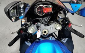 SUZUKI GSX-R750 C4111