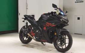YAMAHA YZF-R25