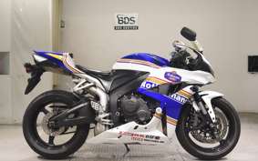 HONDA CBR600RR GEN 3 2007 PC40