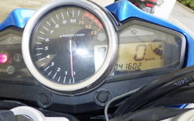 SUZUKI GSR250