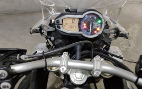 TRIUMPH TIGER 800 TRE15B