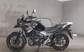 SUZUKI V STROM 250 DS12E