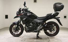 SUZUKI Vｽﾄﾛｰﾑ250A 2007