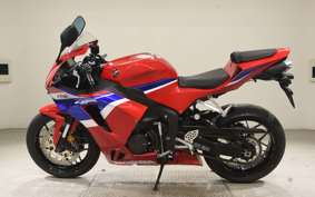 HONDA CBR600RR 2024 PC40