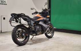 KTM 890 ADVENTURE	 2023
