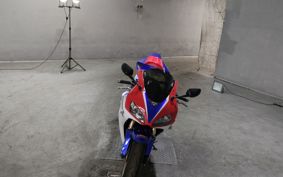 HONDA CBR1000RR SC57