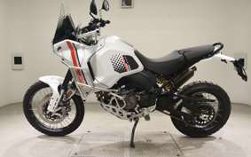 DUCATI DESSERT X 2022