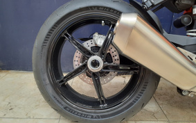 KTM 1390 SUPER DUKE R EVO V3940