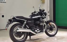 MOTO GUZZI V7 SPECIAL 2023