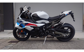 BMW S1000RR M 2025 0P21
