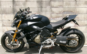 DUCATI  DUCATI  STREET  FIGHTER V4S 2021 1F00