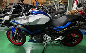 BMW F900XR STANDARD 2025 0R01