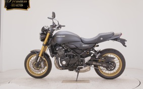 KAWASAKI Z900RS SE 2025 ZR900K